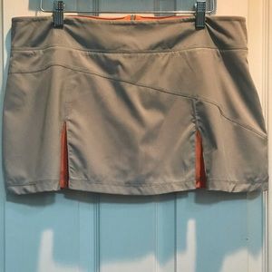 Bolle tennis skirt. Gray. Size L